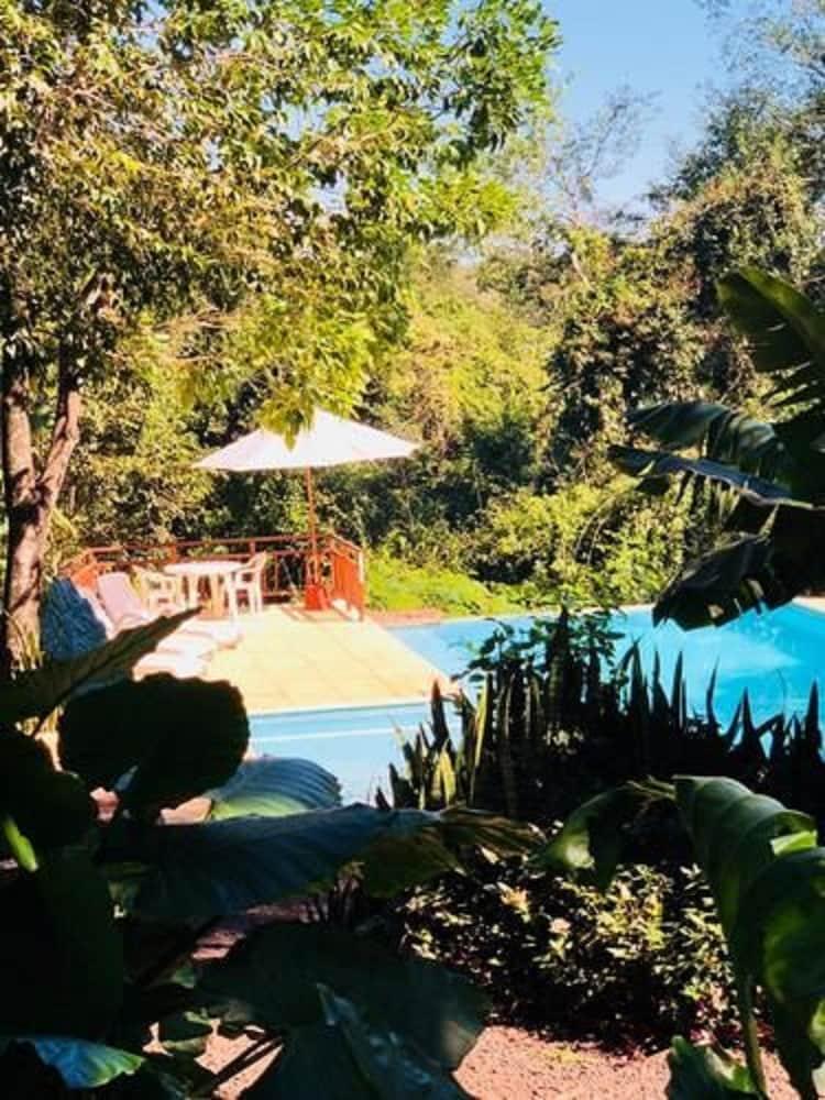Raices Amambai Lodges Puerto Iguazú Exteriör bild